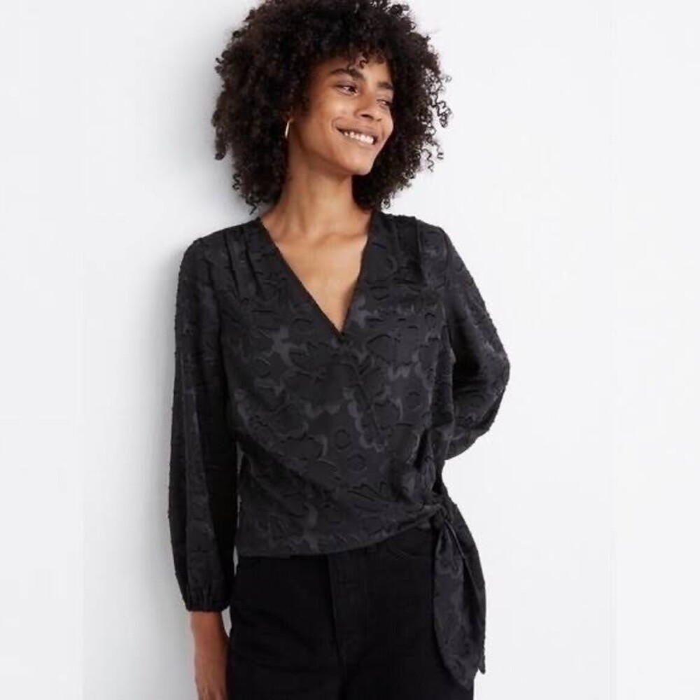 Madewell Black Floral Jacquard Side-Tie Wrap Holiday Top Size Medium Winter